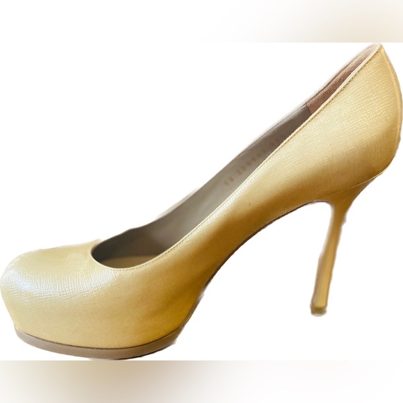 YVES SAINT LAURENT Patent Leather Pumps Size 9 - Picture 13 of 13